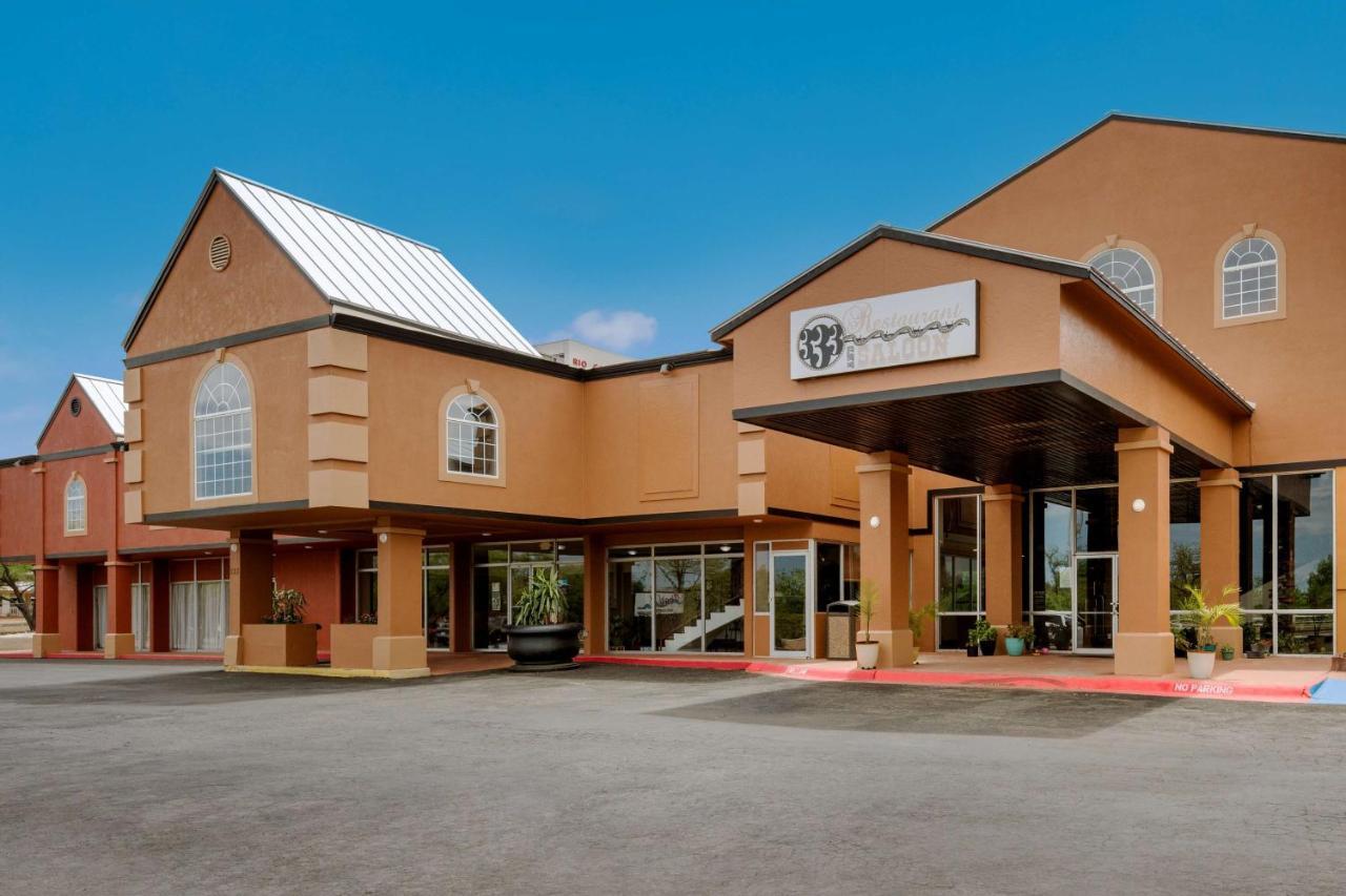 Pearl On The Concho Surestay Collection By Best Western San Angelo Exterior foto